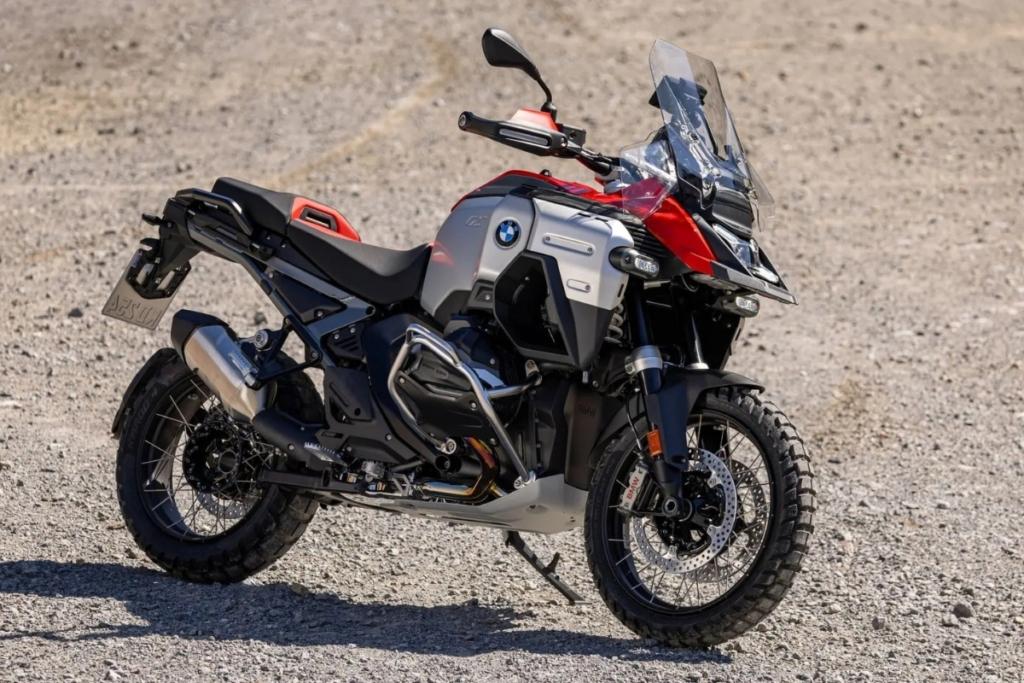 BMW R 1300 GS Adventure कीमत